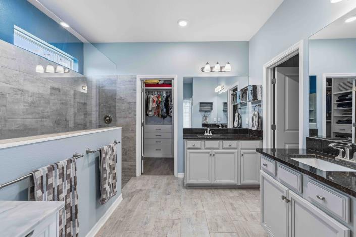 Image No.19-4 Bed House for sale