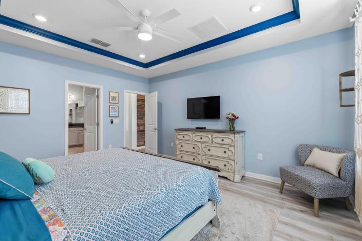 Image No.18-4 Bed House for sale