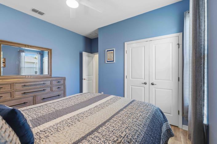 Image No.24-4 Bed House for sale