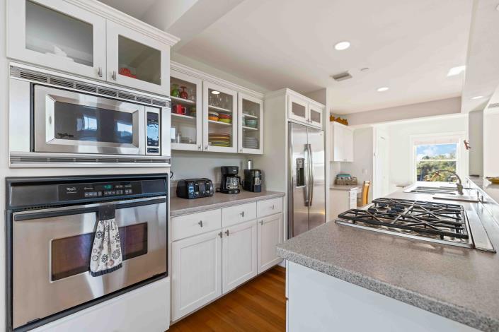 Image No.10-3 Bed House for sale