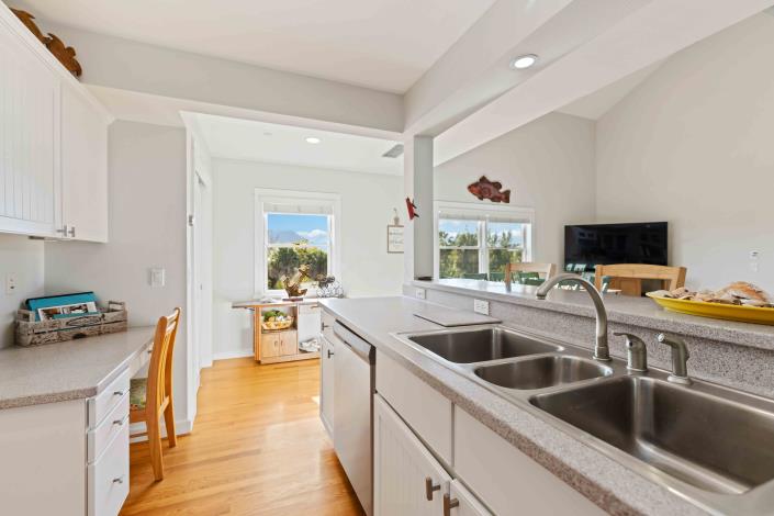 Image No.14-3 Bed House for sale