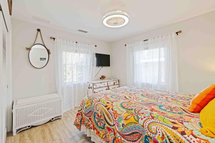 Image No.20-3 Bed House for sale