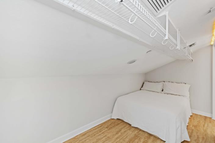 Image No.29-3 Bed House for sale