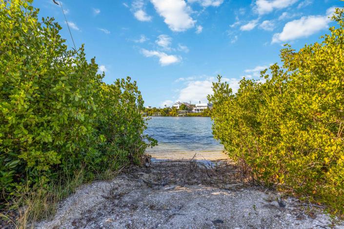 Image No.41-3 Bed House for sale