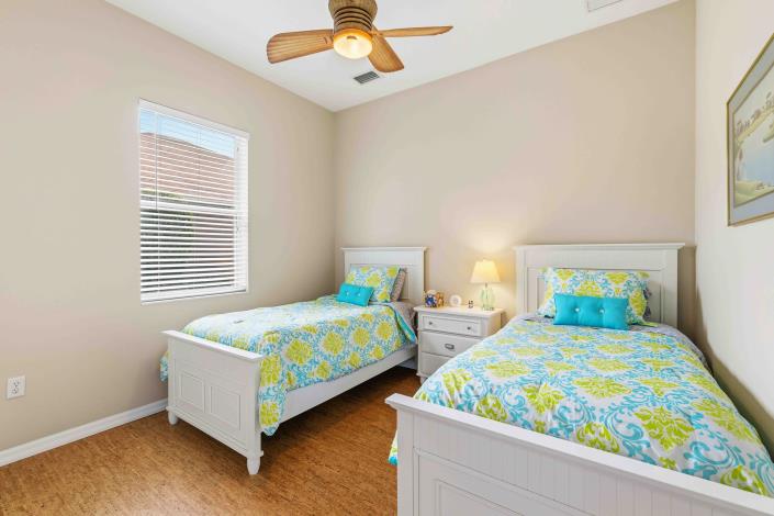 Image No.17-4 Bed House for sale