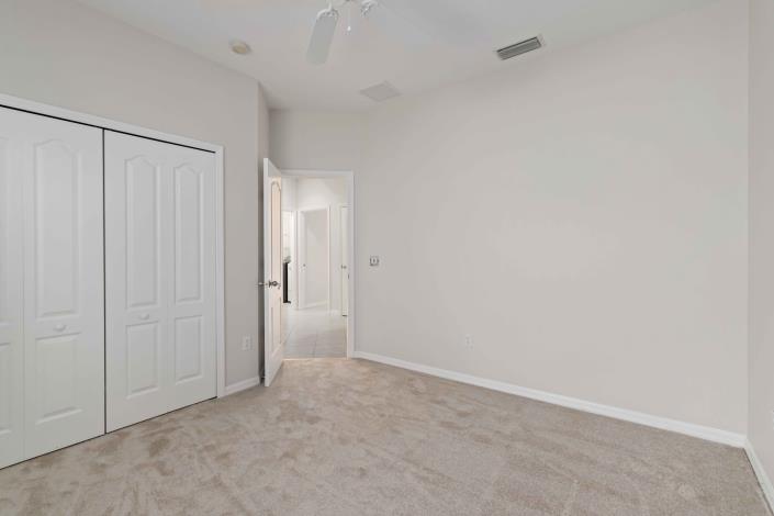 Image No.17-3 Bed House for sale