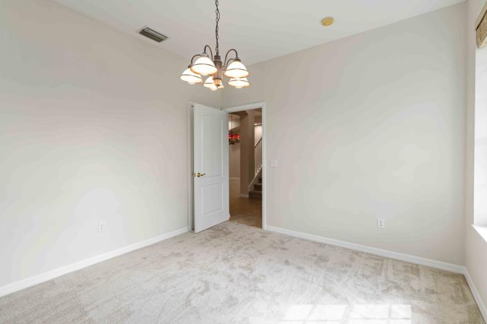 Image No.26-3 Bed House for sale