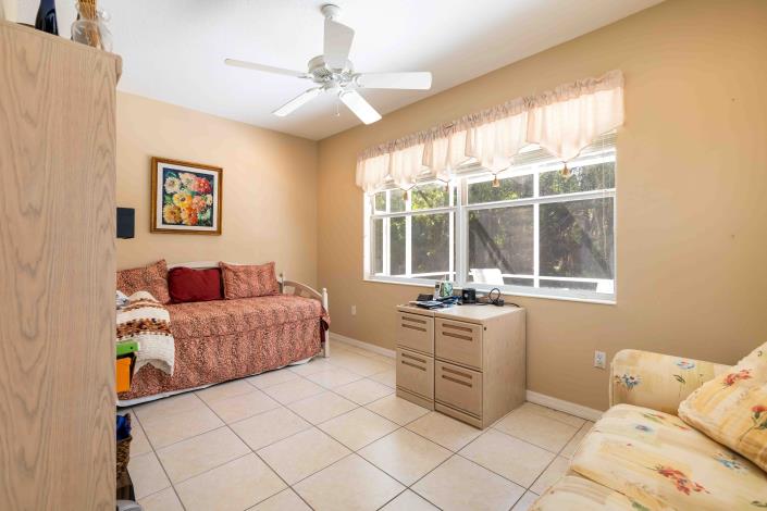 Image No.16-3 Bed House for sale