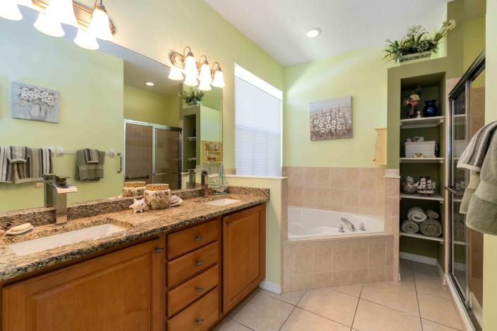 Image No.20-3 Bed House for sale