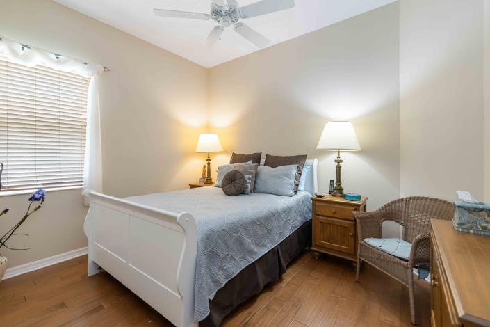 Image No.24-3 Bed House for sale