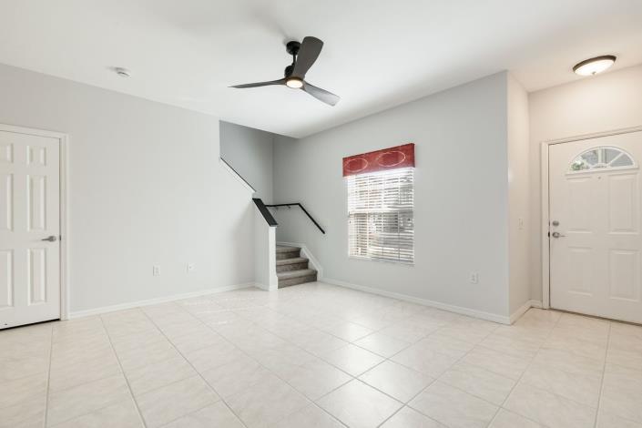 Image No.6-2 Bed Townhouse for sale