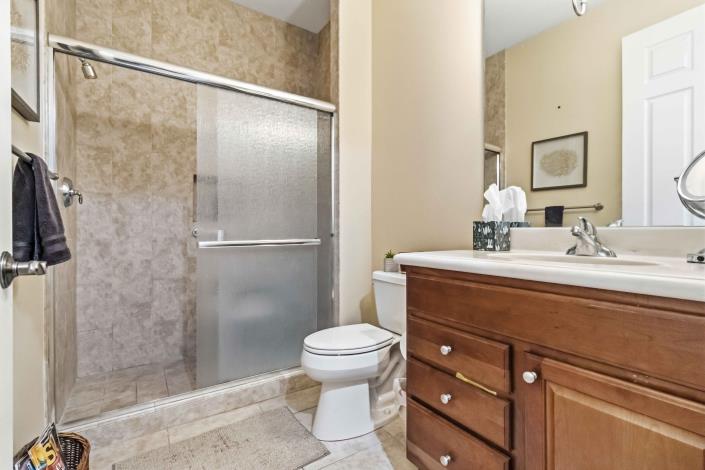 Image No.14-3 Bed Condo for sale