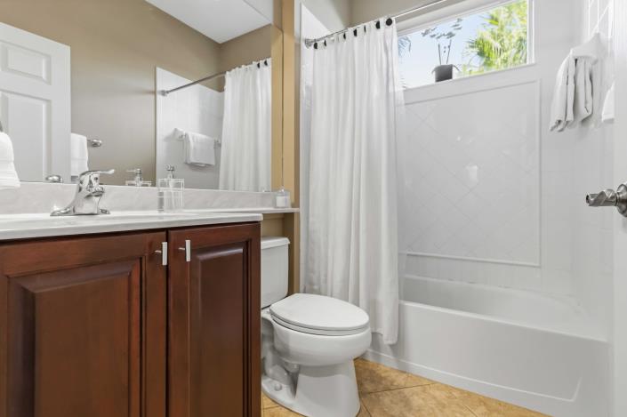 Image No.25-3 Bed House for sale