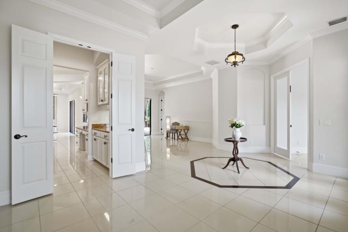 Image No.7-4 Bed House for sale