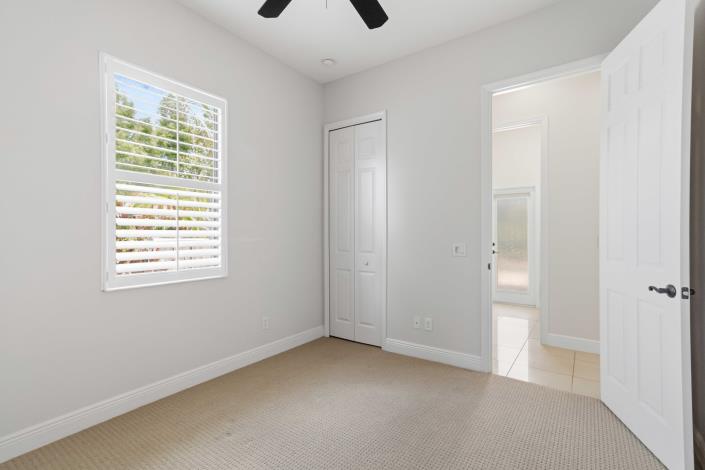 Image No.33-4 Bed House for sale