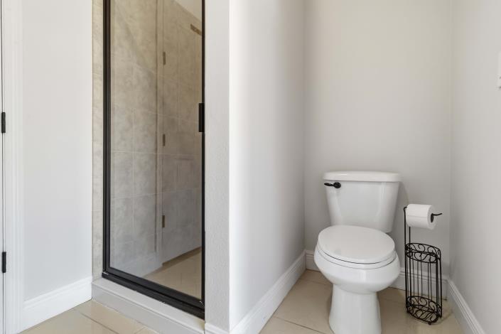 Image No.34-4 Bed House for sale