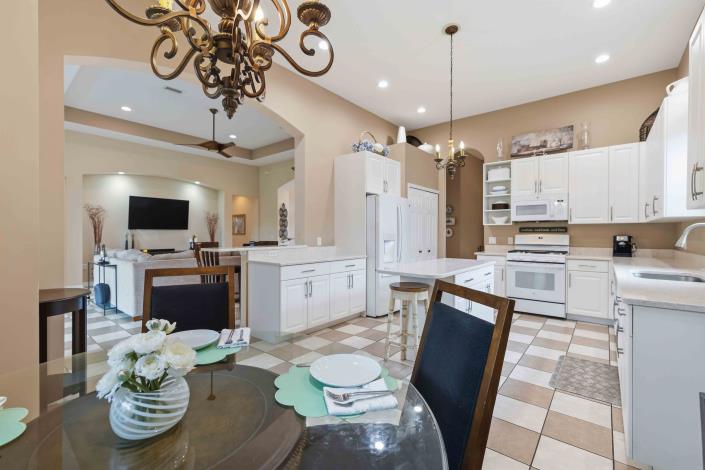 Image No.20-3 Bed House for sale