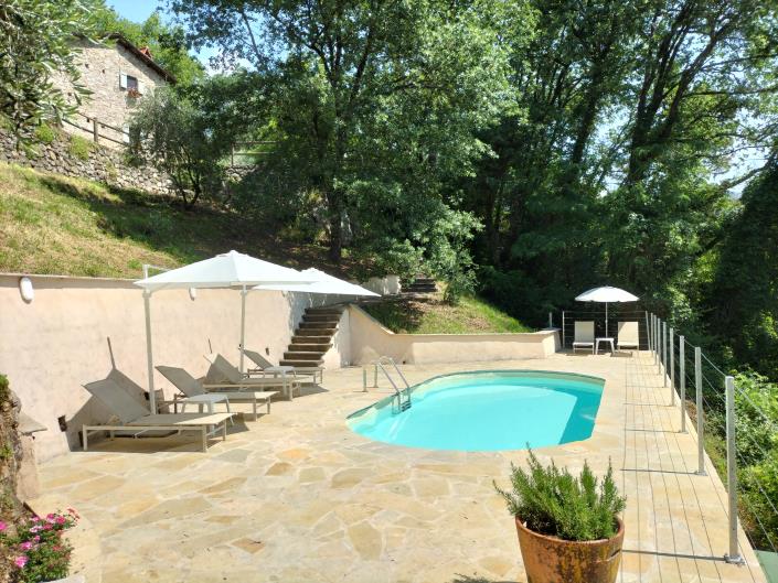 Image No.3-8 Bed Country Property for sale