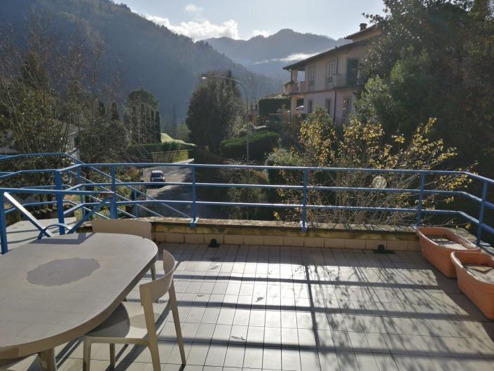 Image No.2-Appartement de 2 chambres à vendre à Bagni di Lucca