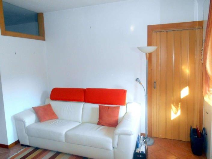 Image No.8-Appartement de 2 chambres à vendre à Bagni di Lucca