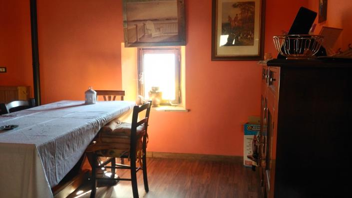 Image No.8-3 Bed House for sale