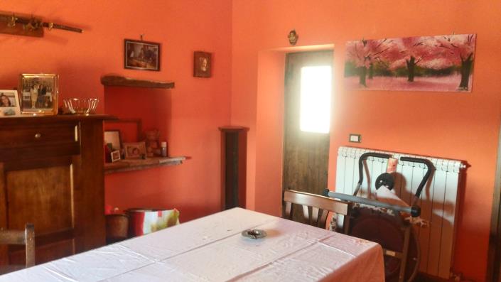 Image No.11-3 Bed House for sale