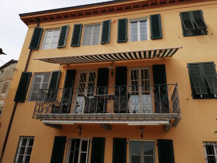 Image No.1-Villa de 3 chambres à vendre à Lucca