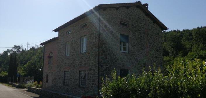 Image No.1-Villa de 5 chambres à vendre à Lucca