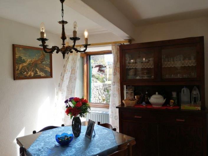 Image No.8-3 Bed House for sale