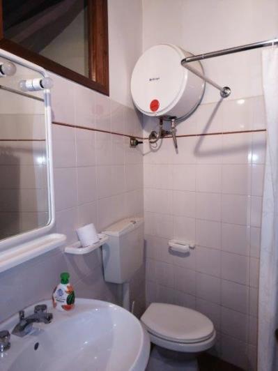 Image No.8-2 Bed House for sale