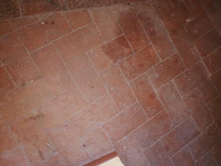 Image No.10-2 Bed House for sale