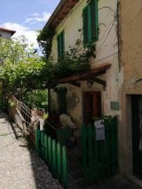 1 - Bagni di Lucca, House