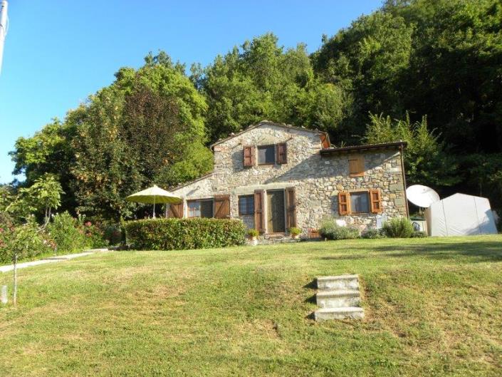 Image No.2-Maison de 2 chambres à vendre à Bagni di Lucca