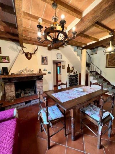 Image No.2-Maison de 2 chambres à vendre à Bagni di Lucca