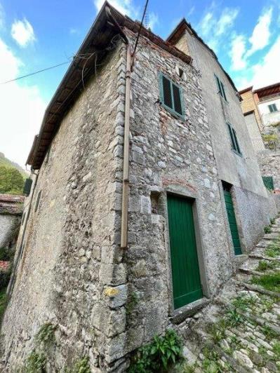 Image No.27-Maison de 2 chambres à vendre à Bagni di Lucca
