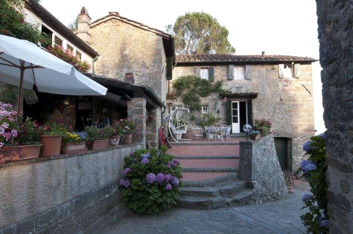 Image No.4-Propriété de pays de 6 chambres à vendre à Capannori