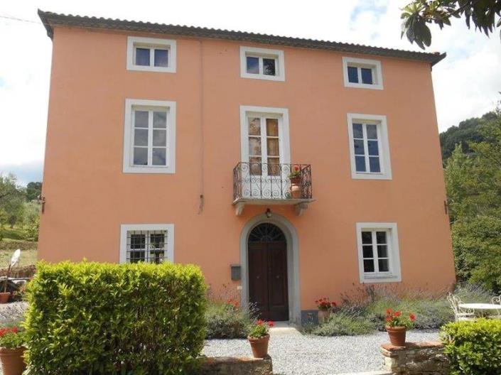 Image No.1-Villa / Détaché de 6 chambres à vendre à Borgo a Mozzano