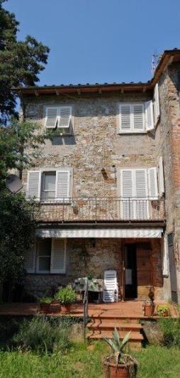 Image No.1-Maison de 3 chambres à vendre à Borgo a Mozzano