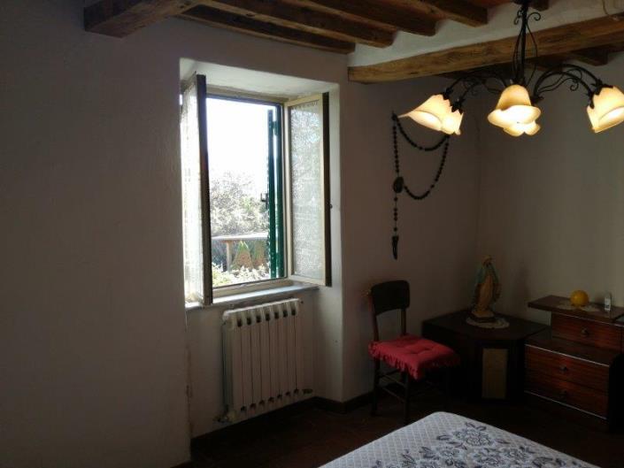 Image No.11-6 Bed House for sale