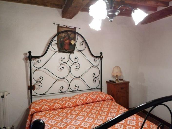 Image No.14-6 Bed House for sale