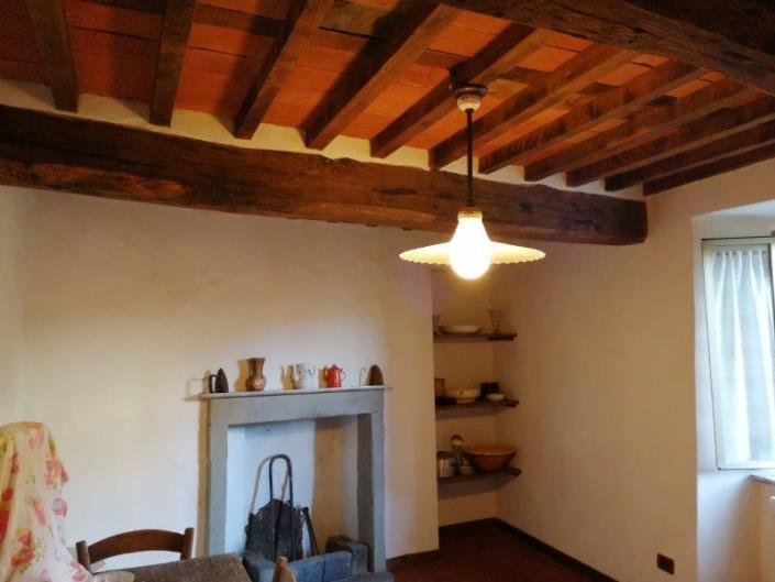 Image No.18-6 Bed House for sale