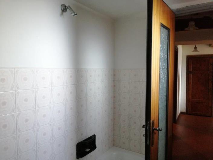 Image No.22-6 Bed House for sale