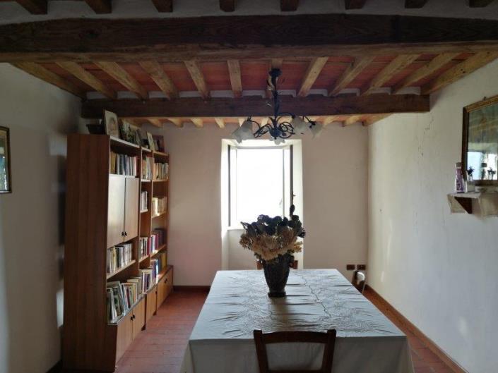 Image No.28-6 Bed House for sale