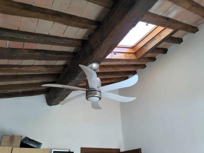 Image No.8-3 Bed Village House for sale