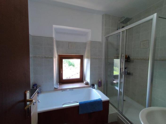 Image No.12-3 Bed Village House for sale