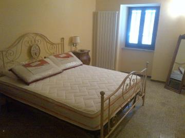 Italy_House_2nd_Bedroom