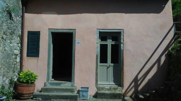 Image No.8-Maison / Villa de 5 chambres à vendre à Bagni di Lucca