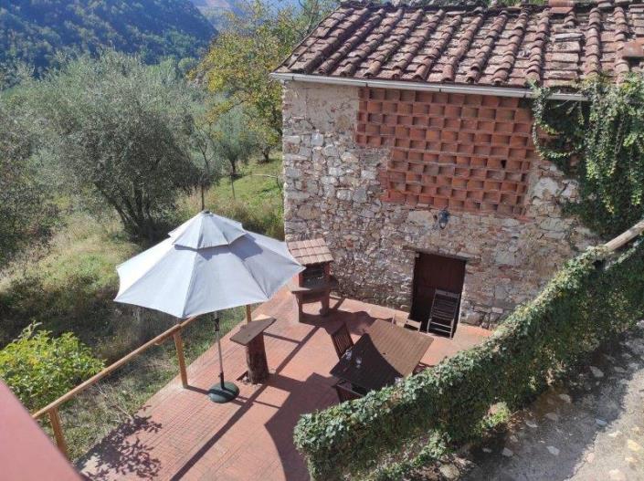 Image No.3-4 Bed House for sale