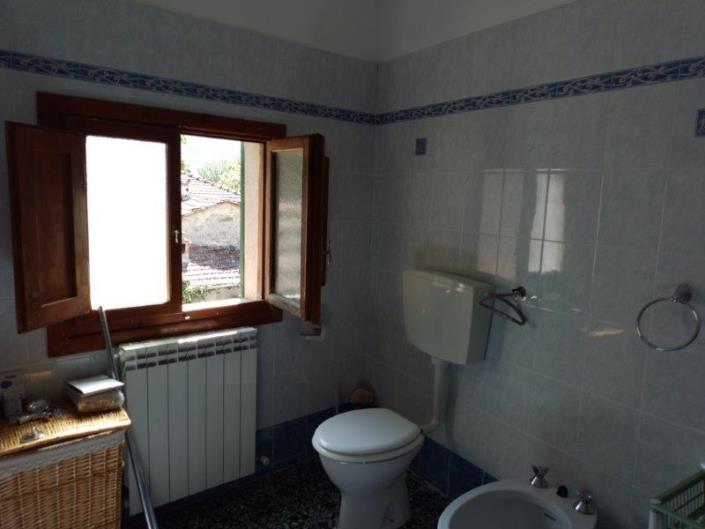 Image No.16-3 Bed House for sale