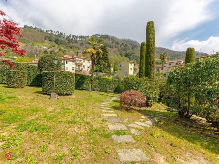 Image No.2-4 Bed Villa for sale